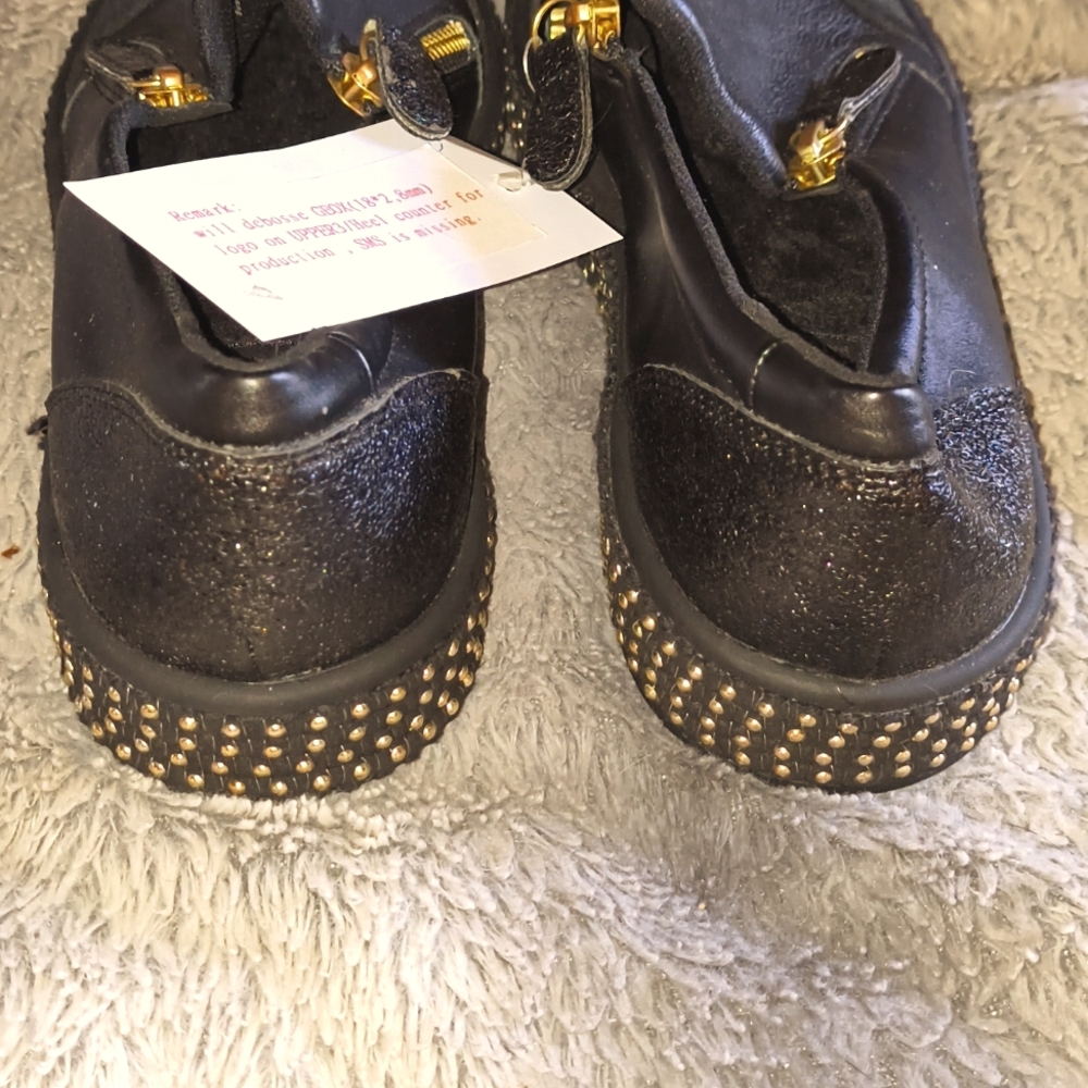 GEOX Leelu Black Slip-On Shoes with Gold Zippers Size 7 - Picture 4 of 6
